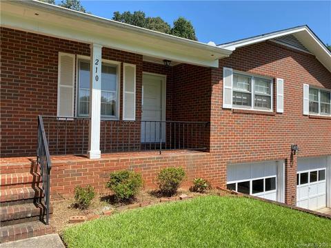 210 Park St, Morganton, NC 28655 photo 2