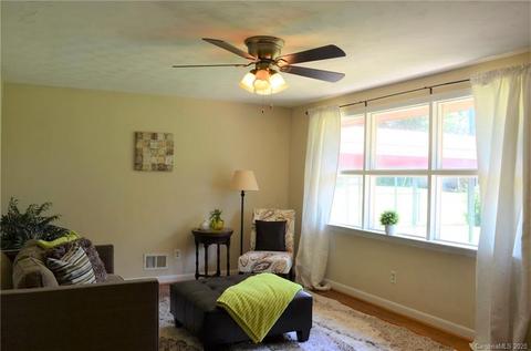 1858 Noah Path, Conover, NC 28613 photo 6