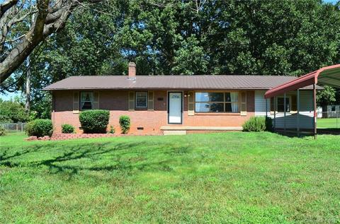 1858 Noah Path, Conover, NC 28613 photo 1