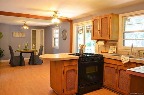 1858 Noah Path, Conover, NC 28613 photo 16