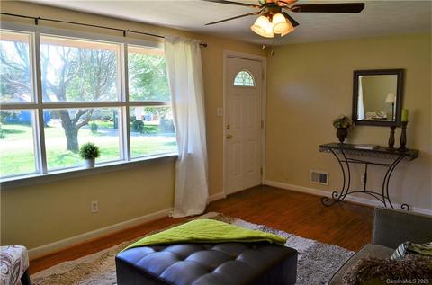 1858 Noah Path, Conover, NC 28613 photo 9