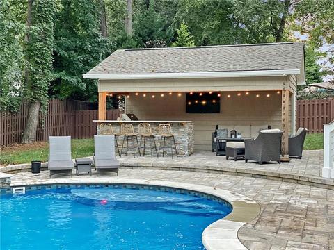 21413 Pinecrest Pl, Cornelius, NC 28031 photo 4
