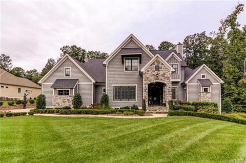 13611 Evening Primrose Dr, Davidson, NC 28036 photo 1