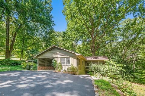 266 Meadowlark Dr, Tryon, NC 28782 photo 2