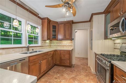 266 Meadowlark Dr, Tryon, NC 28782 photo 10