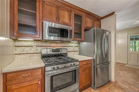 266 Meadowlark Dr, Tryon, NC 28782 photo 9