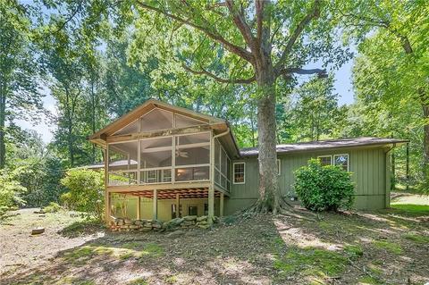 266 Meadowlark Dr, Tryon, NC 28782 photo 3