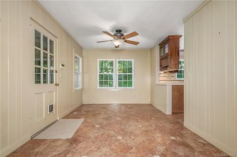 266 Meadowlark Dr, Tryon, NC 28782 photo 11