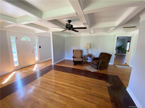 2012 Hampton Heights St, Lenoir, NC 28645 photo 10