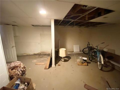 2012 Hampton Heights St, Lenoir, NC 28645 photo 33