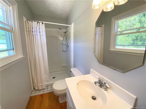2012 Hampton Heights St, Lenoir, NC 28645 photo 22