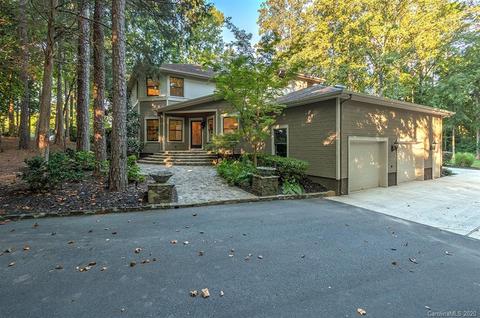 13201 White Birch Ter, Davidson, NC 28036 photo 2