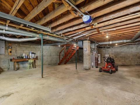 114 Candy Dr, Clyde, NC 28721 photo 10