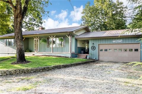 100 Ridgeway Dr, Flat Rock, NC 28731 photo 5
