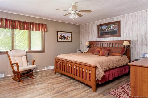 100 Ridgeway Dr, Flat Rock, NC 28731 photo 21
