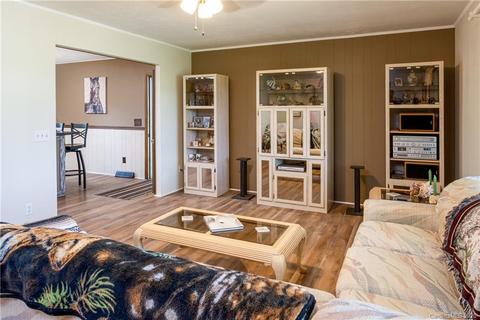100 Ridgeway Dr, Flat Rock, NC 28731 photo 9