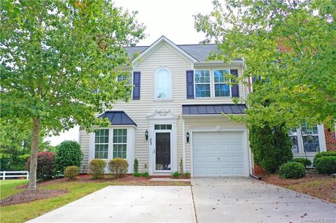 409 Windsor Gate Dr, Fort Mill, SC 29708 photo 1