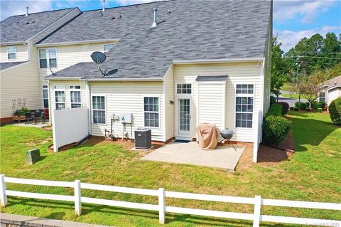 409 Windsor Gate Dr, Fort Mill, SC 29708 photo 32