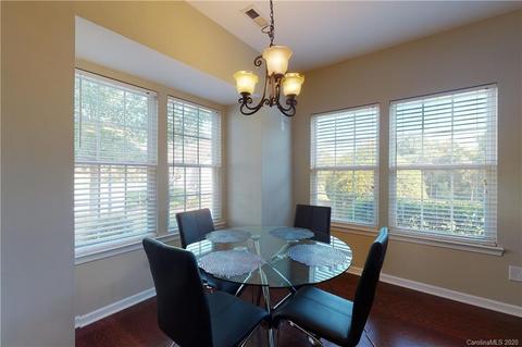 409 Windsor Gate Dr, Fort Mill, SC 29708 photo 3