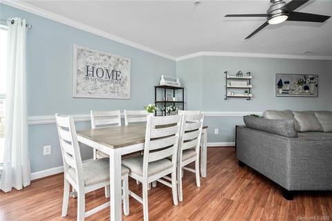 1335 Torrence Cir, Davidson, NC 28036 photo 4