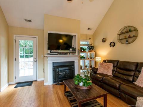 31 Wayward Path, Candler, NC 28715 photo 11