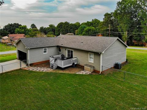 305 Deal Ave, Conover, NC 28613 photo 37