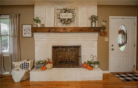 305 Deal Ave, Conover, NC 28613 photo 8