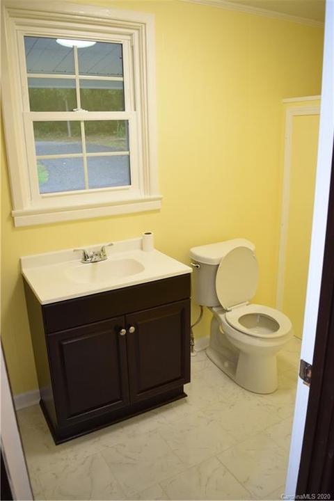 4159 Old Shelby Rd, Hickory, NC 28602 photo 10