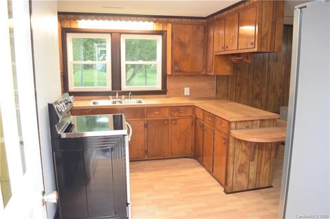4159 Old Shelby Rd, Hickory, NC 28602 photo 5