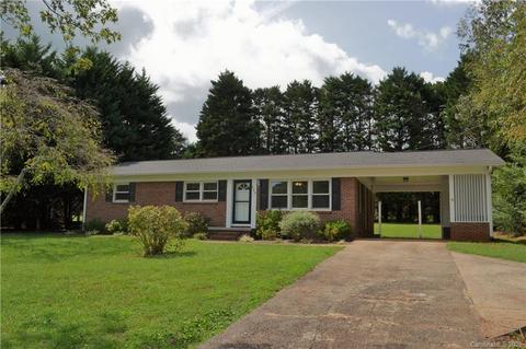 425 Bost Rd, Morganton, NC 28655 photo 2