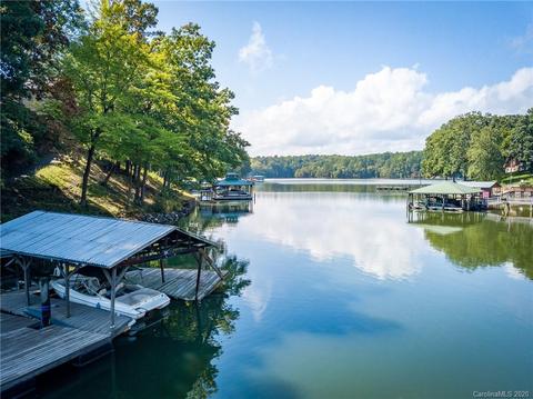 146 Roundstone Rd, Troutman, NC 28166 photo 2