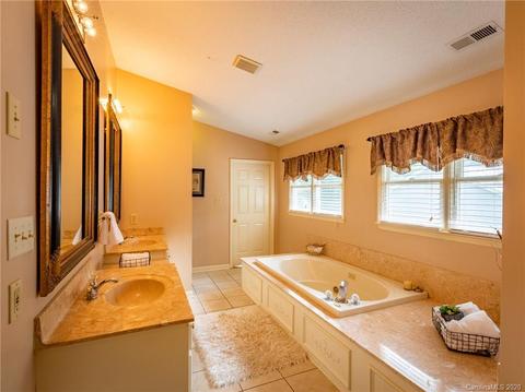 146 Roundstone Rd, Troutman, NC 28166 photo 24