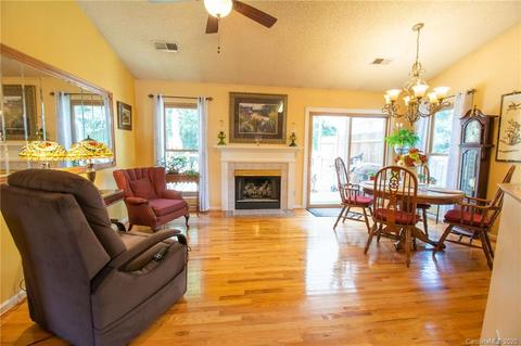 2401 Devon Dr, Monroe, NC 28110 photo 4