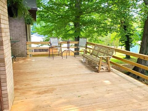 1026 Rowan Cir, Salisbury, NC 28146 photo 2