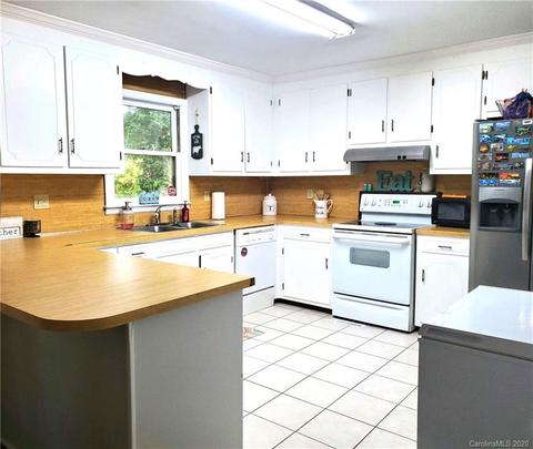 1026 Rowan Cir, Salisbury, NC 28146 photo 5