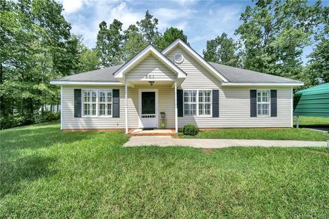 501 Canary Ct, Wingate, NC 28174 photo 1
