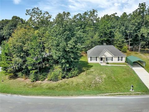 501 Canary Ct, Wingate, NC 28174 photo 5