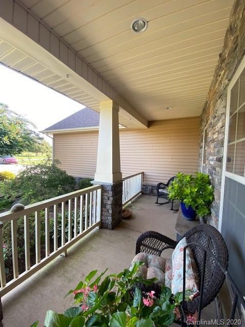 470 Rolling Acres Dr, Mount Ulla, NC 28125 photo 3