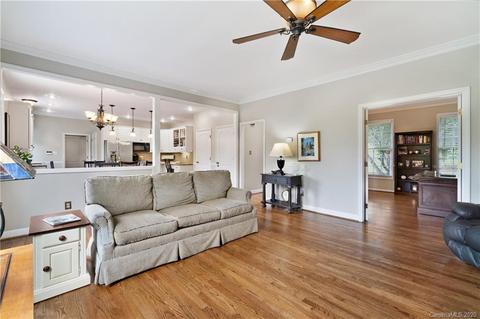 4155 Steve Ikerd Dr NE, Hickory, NC 28601 photo 9