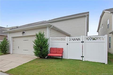 16507 Landen Forest Ln, Davidson, NC 28036 photo 6