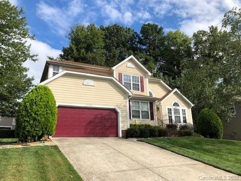 21426 Crown Lake Dr, Cornelius, NC 28031 photo 2