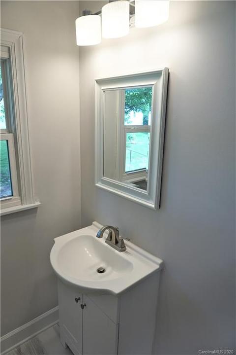 527 Collins St, Kannapolis, NC 28083 photo 16