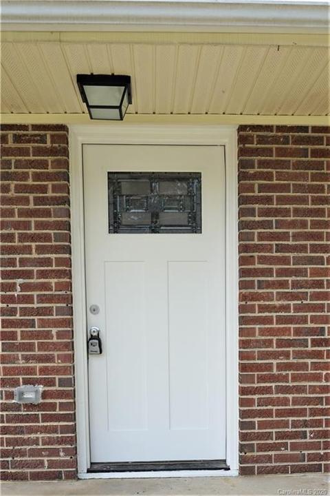 527 Collins St, Kannapolis, NC 28083 photo 4