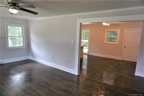 527 Collins St, Kannapolis, NC 28083 photo 6