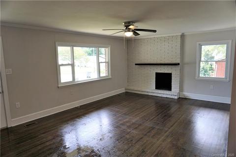 527 Collins St, Kannapolis, NC 28083 photo 8