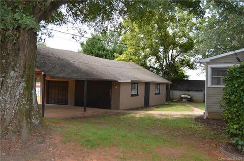 2554 Kool Park Rd NE, Hickory, NC 28601 photo 17