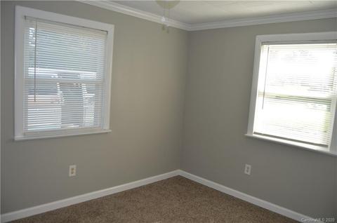2554 Kool Park Rd NE, Hickory, NC 28601 photo 9