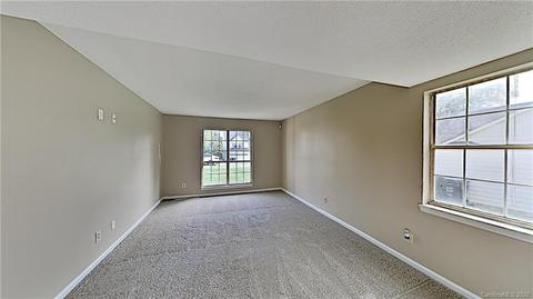 517 Viking Dr, Concord, NC 28025 photo 11