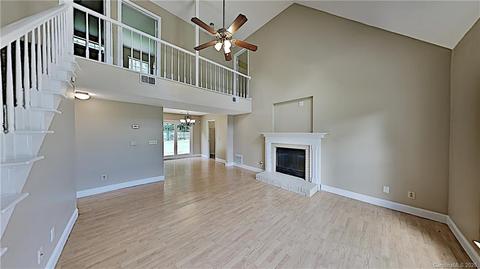 517 Viking Dr, Concord, NC 28025 photo 4