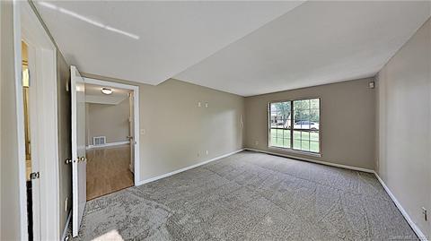 517 Viking Dr, Concord, NC 28025 photo 9
